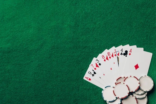Live dealer at olk188 Three Card Poker table in studio